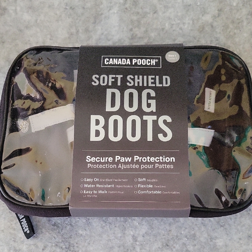 Canada Pooch Soft Shield Dog Boots - Size 1 NIP